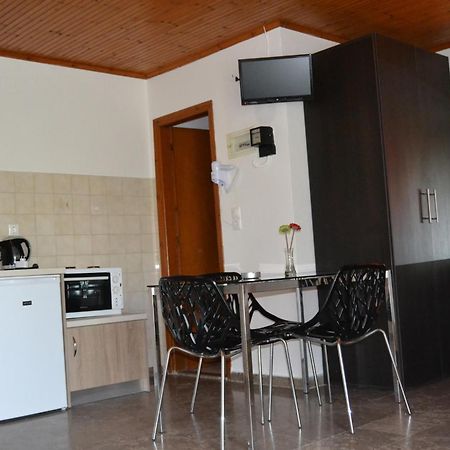 Anna Apartments Kontokali Quarto foto